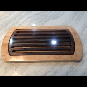Williams Sonoma bread board